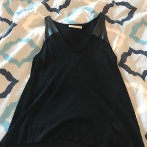 Townsen tank with leather